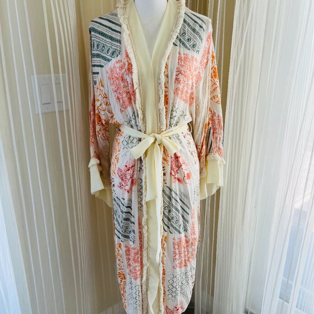Wanderlux women sheer Kimo, size M